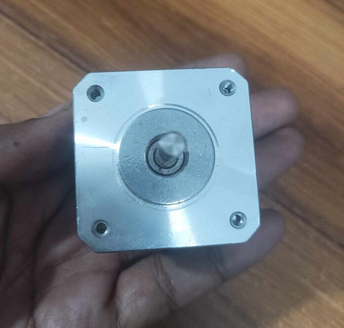 Picture of Stepper Motor XYSLDJ XY42STH40-1004A