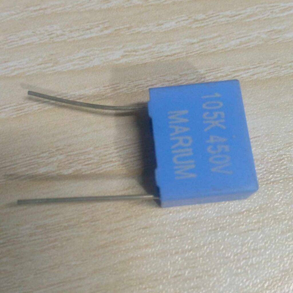 Picture of 5pcs 105J 450V Box-Type Ceramic Capacitor
