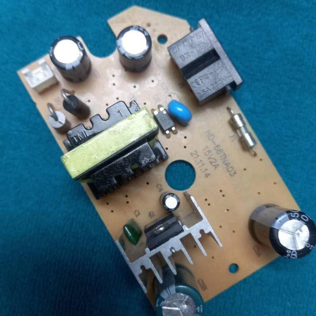Picture of Charger Fan Circuit DC 15V 2A Light Fan Charger Circuit Charging Control Fan Circuit Board For AC DC Charger Fan