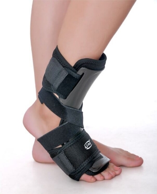 Picture of Plantar fasciitis Sleep Support PF night splint provides an effective dorsal treatment - Black - Int: One size