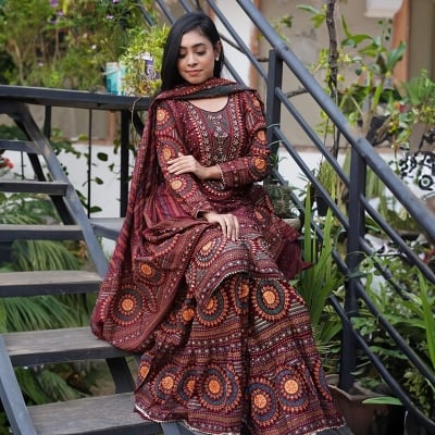 Picture of Exclusive Readymade  Ghararah Three Piece For WOMEN-Maroon