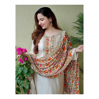 Picture of Readymade Comfortable Cotton  Three  Piece For Women-White(44)
