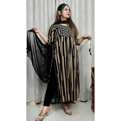 Picture of New Exclusive Designed Readymade Nayra Cut Three Piece Made By Lilen Fevric For Girls(46)