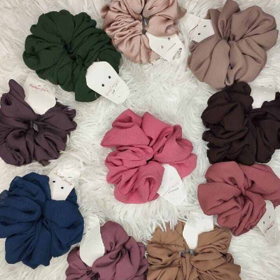 Picture of Silk Scrunchie Hair Band for & Braselet for girls 1 Pieces-Multicolor(Int: One size)