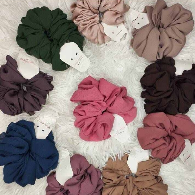 Picture of Silk Scrunchie Hair Band for & Braselet for girls 5 Pieces-Multicolor(Int: One size)
