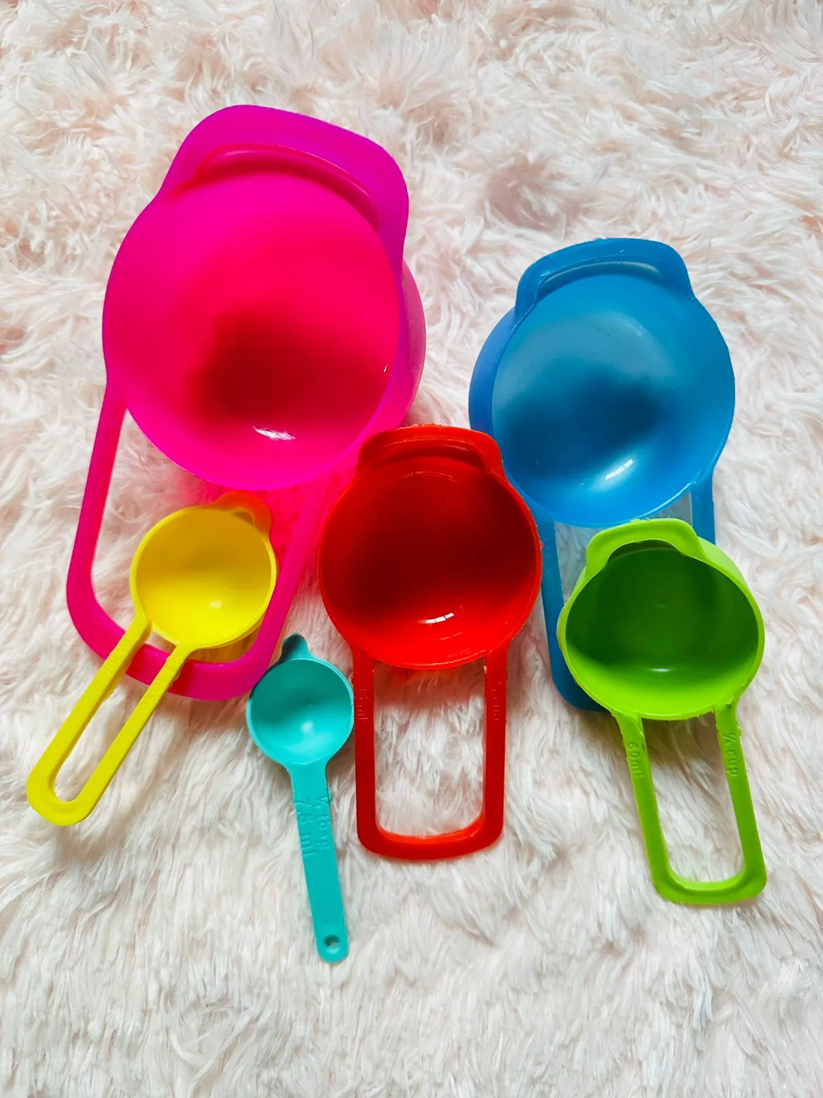 Picture of Measurement Cup Set 6Ps - Multi Color - Make Measuring Ingredients Easy With This Colorful Set Of Measurement Cups-Multicolor