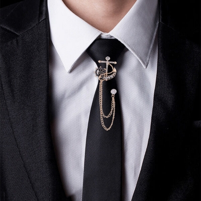 Picture of Naval Rudder Anchor Brooch Rhinestone Pin For Men & Women Fashion Accessories (Rose Gold With Chain)