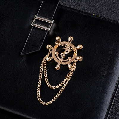 Picture of Navy Anchor Brooch With Zircon Rudder Corsage High-End Men'S Suit Accessories (1ps) (Gold)