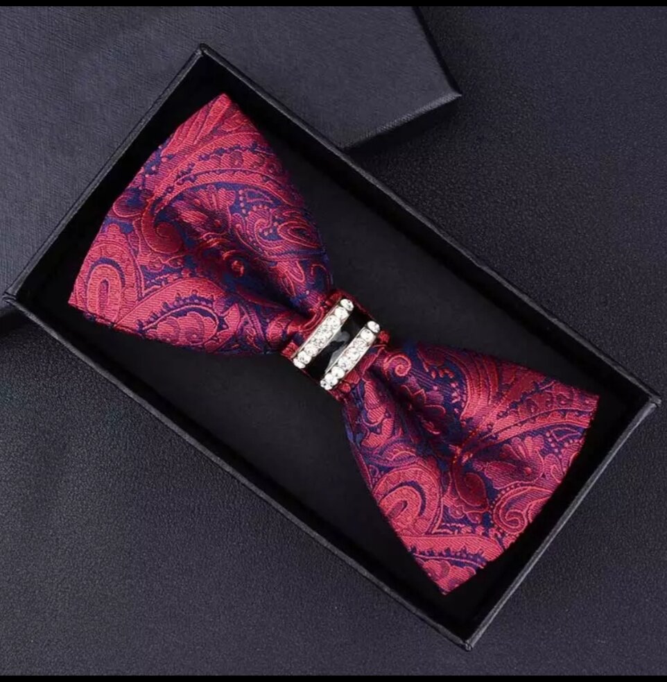 Picture of Crystal Wedding Bow Tie With Lapel Pin & Pocket Squre (Maroon,Int: One size)