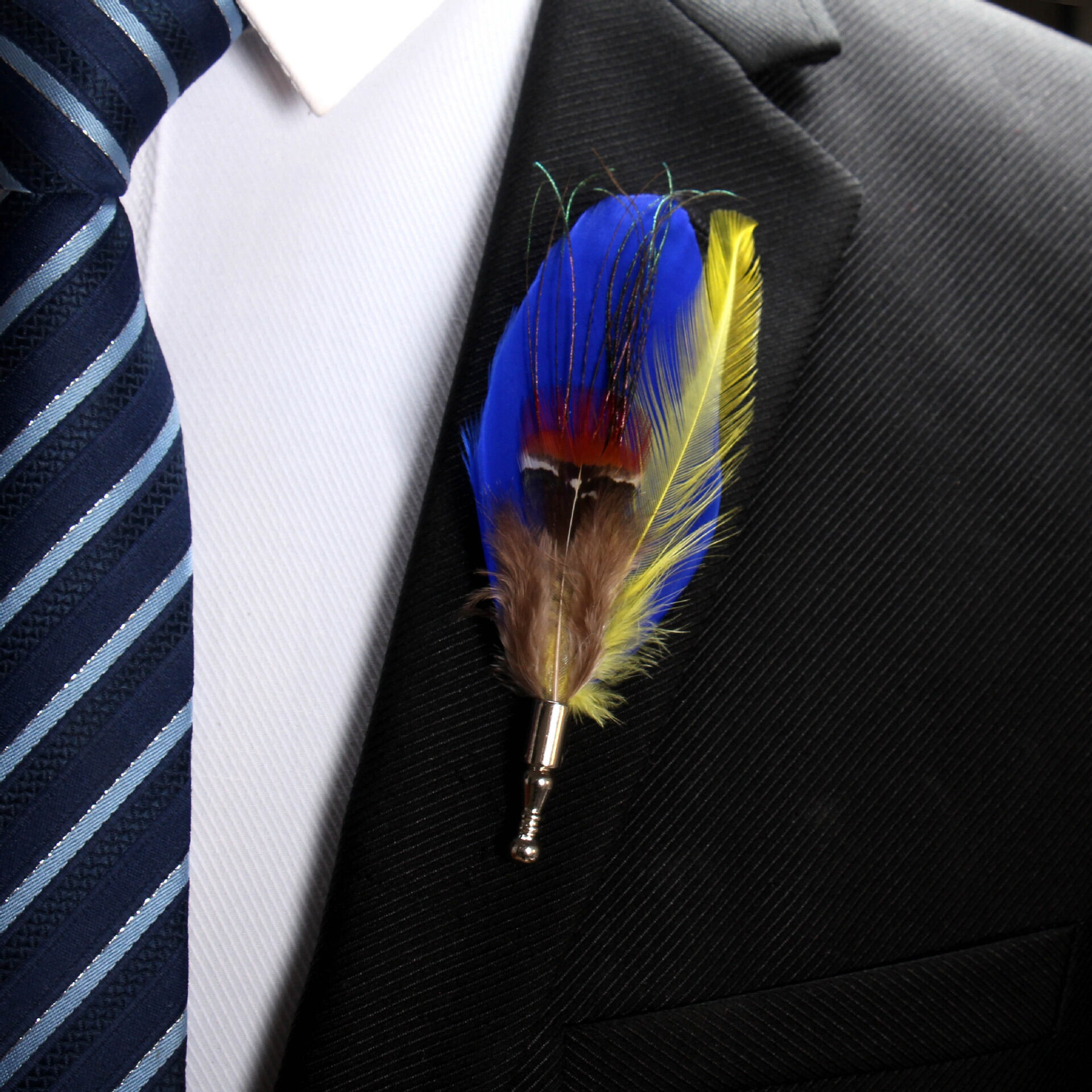 Picture of Korean High-end Classic Peacock Feather Colorful Brooch Buckle Lapel Pin (Multi Feather Blue)