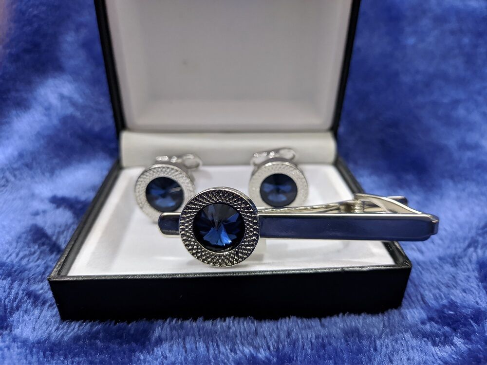 Picture of Cufflinks & Tie Clip Set For Men Fashion Shirt Accessories (Blue Stone Silver)