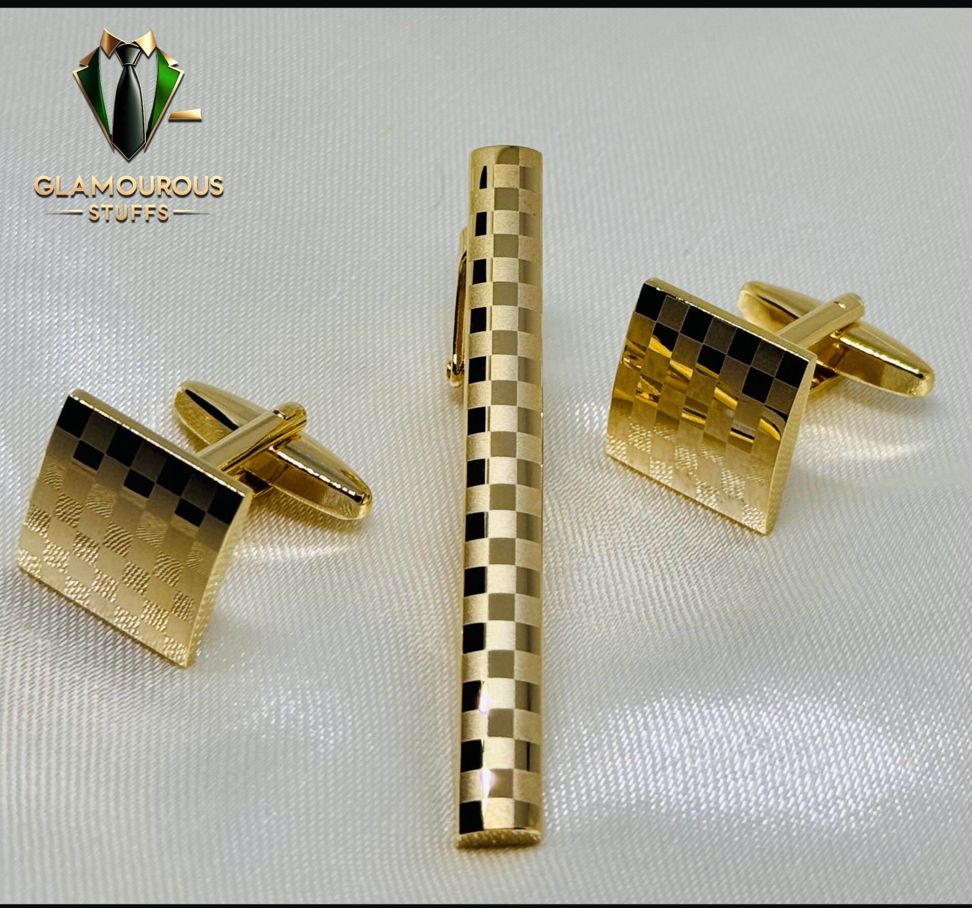 Picture of Cufflinks & Tie Clip Set For Men Fashion Shirt Accessories (Square Golden Set)