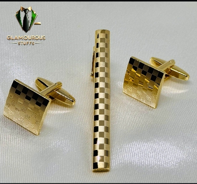 Picture of Cufflinks & Tie Clip Set For Men Fashion Shirt Accessories (Square Golden Set)