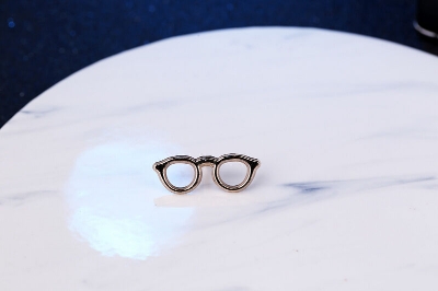 Picture of Mens Fashion Brooch Suit Dress Accessories Enamel Glass Frame Brooch (Golden Frame (Small))