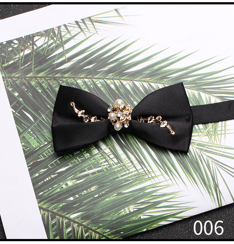 Picture of Rhinestone Butterfly  British Men's Wedding Groom Bow Tie (Black,Int: One size)