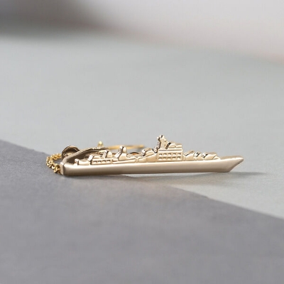 Picture of Golden Navy Ship With Anchor Chain Tie Clip For Men (Golden War Ship)