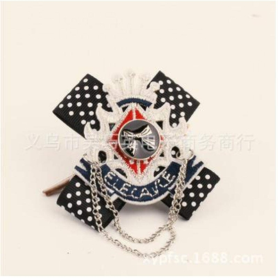 Picture of Cloth Badge Brooch Pin For Men & Women Fashion Suit Accessories (Design 5)
