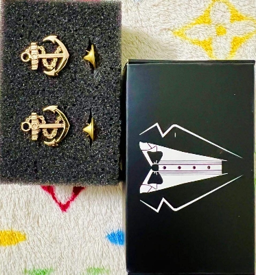 Picture of Fashion Suit Shirt Collar Pin Brooch For Men & Women Jewelry (1 Pair) (Golden Anchor Pair)