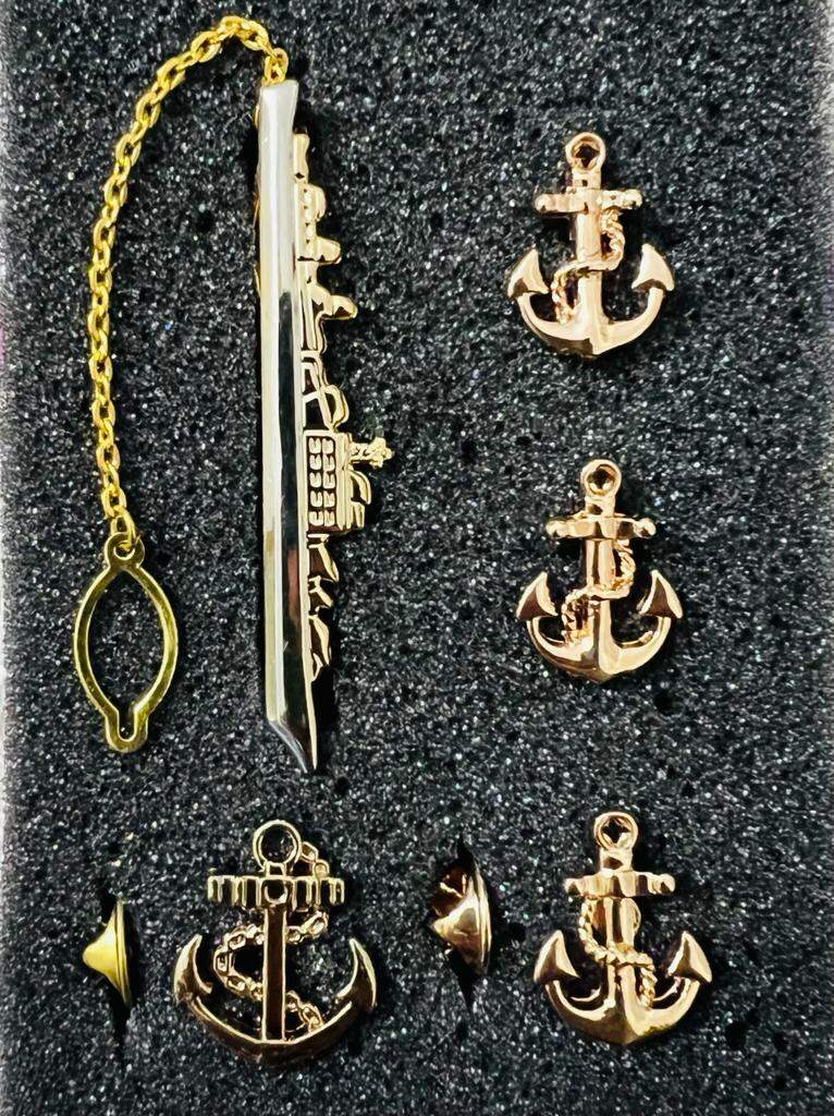 Picture of Marine/Naval Ship Tie Clip + Cufflinks + Anchor Pin 4ps Set Brooch For Men Suit/Shirt Fashion Accessories (Warship Tie Clip Set)