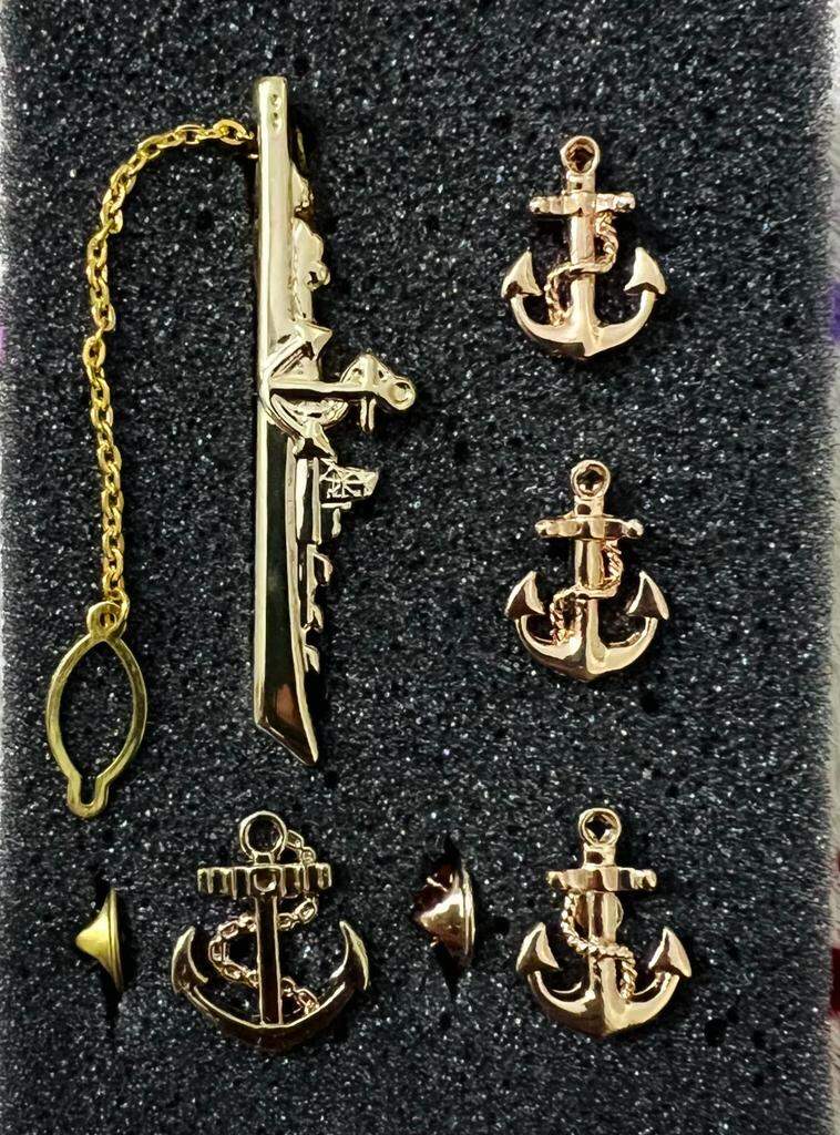 Picture of Marine/Naval Ship Tie Clip + Cufflinks + Anchor Pin 4ps Set Brooch For Men Suit/Shirt Fashion Accessories (Anchor Ship Tie Clip Set)