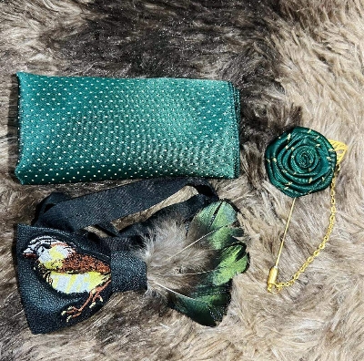 Picture of Luxury Embroidery Feather Bow Tie + Flower Lapel + Pocket Square 3p Set For Men (Black & Green,Int: One size)