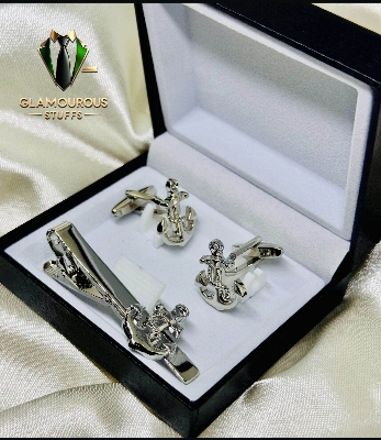 Picture of Luxury Anchor Cufflinks & Tie Clip Set For Men Fashion Shirt Accessories (1 Set) (Anchor Silver Set)