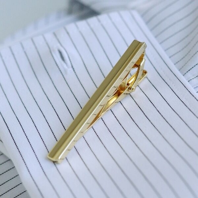 Picture of Luxury Square Cufflinks & Tie Clip Set For Men Fashion French Cuff Shirt Accessories (1Set) (Curved Solid Gold)