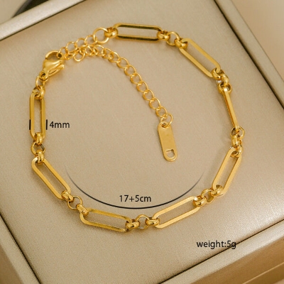 Picture of Titanium Steel Gold Plated Bracelet for Women 1ps (Design - 03)