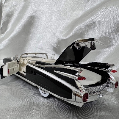 Picture of Luxury Model Car – Premium Die-Cast Model Car For Collection (1:24) (1959 Vintage Car)