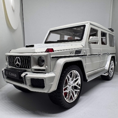 Picture of Luxury Model Car – Premium Die-Cast Model Car For Collection (1:24) (Mercedes G Wagon)
