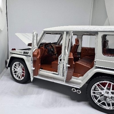 Picture of Luxury Model Car – Premium Die-Cast Model Car For Collection (1:24) (Mercedes G Wagon)