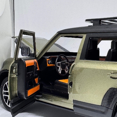 Picture of Luxury Model Car – Premium Die-Cast Model Car For Collection (1:24) (Land Rover Defender)