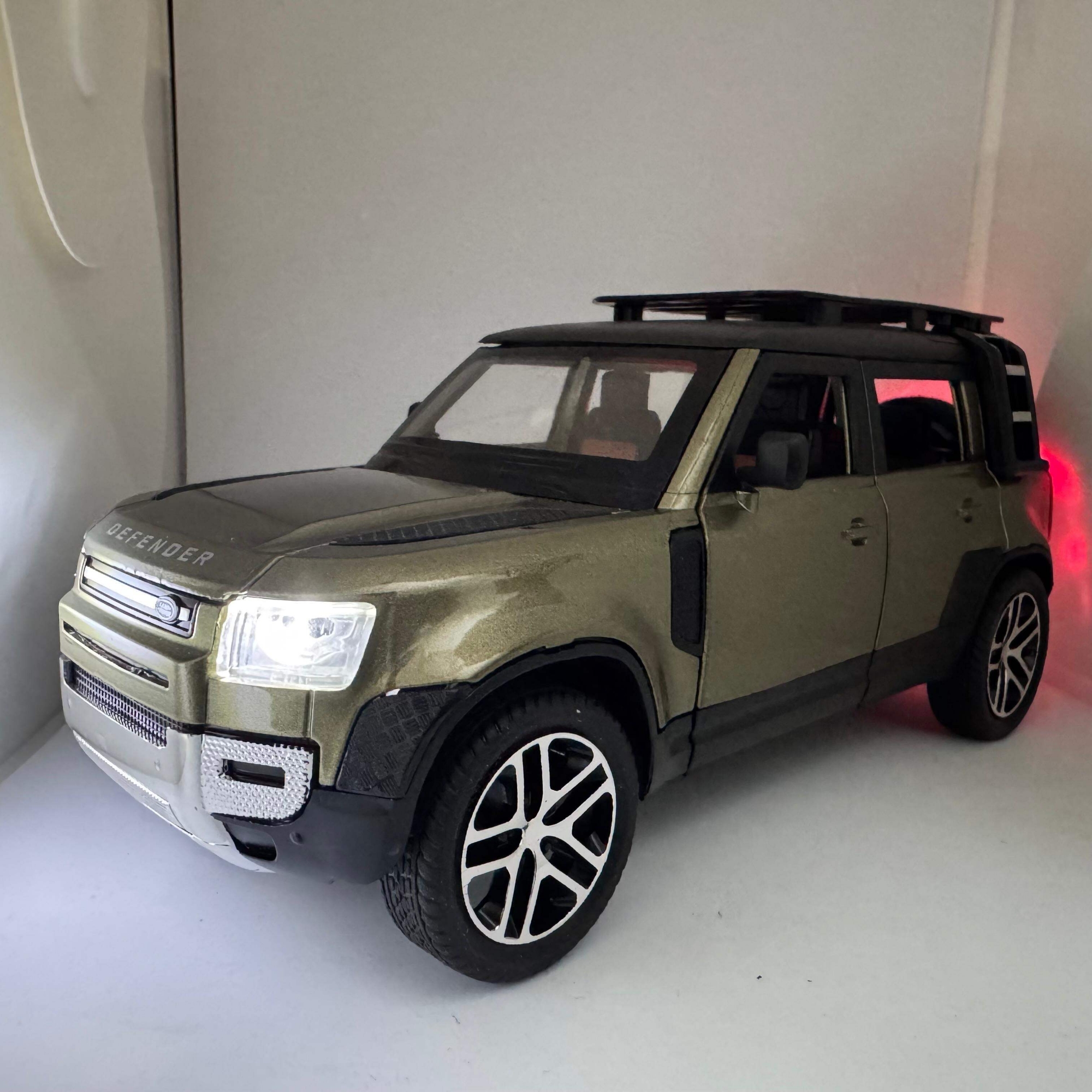 Picture of Luxury Model Car – Premium Die-Cast Model Car For Collection (1:24) (Land Rover Defender)