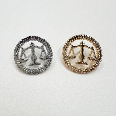 Picture of Scale Symbol Brooch Pin For Lawyer/Law Practitioner Suit Lapel Accessories (1ps) (Silver+Golden)
