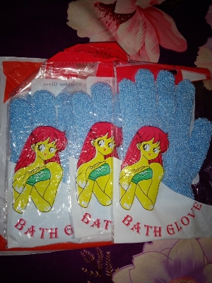 Picture of Single/Double Exfoliating Gloves | Shower Mitt Scrub Gloves for Smooth Bath