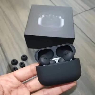 Picture of Apple AirPods Pro made in dubai with Wireless Charging Case- Black - Black