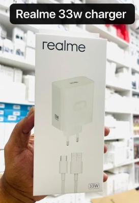 Picture of টাইপ c কেবল সহ realme 33w স্মার্ট ফ্ল্যাশ পাওয়ার অ্যাডাপ্টার - White