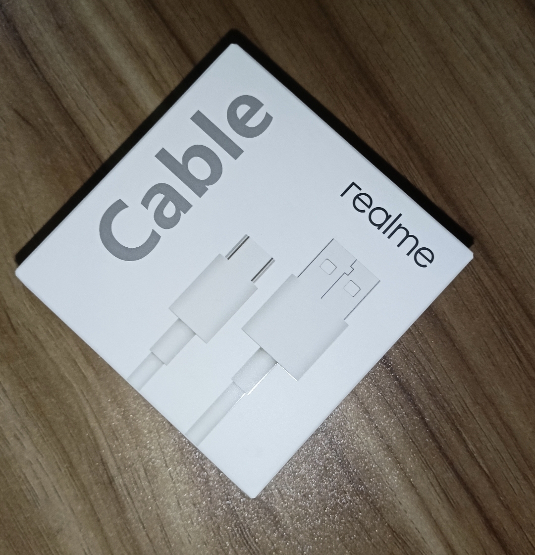 Picture of টাইপ c কেবল সহ realme 33w স্মার্ট ফ্ল্যাশ পাওয়ার অ্যাডাপ্টার - White