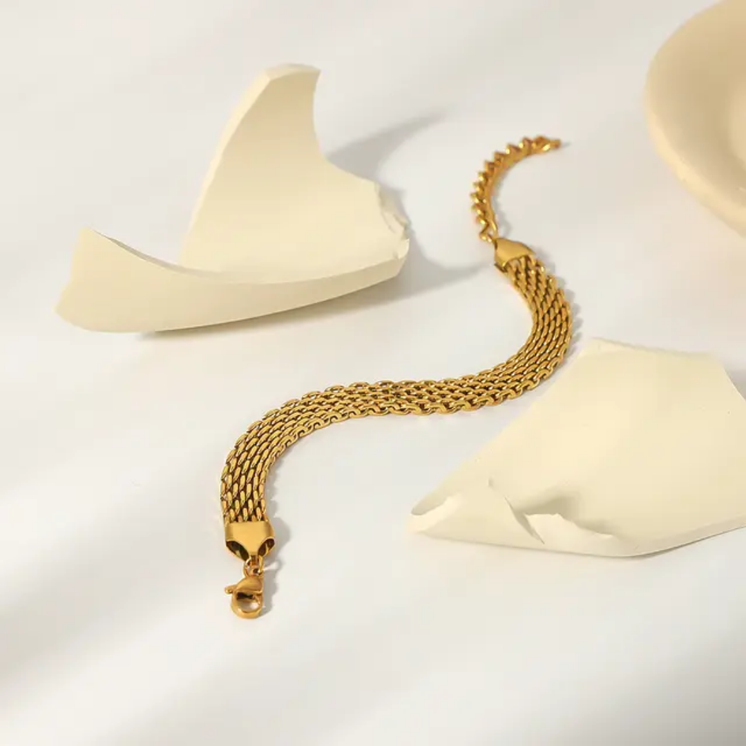 Picture of Necklace Bracelet] Europe and America Cross Border S Wholesale 2024 New Titanium Steel Light Luxury Minority Necklace Clavicle Ch - Gold