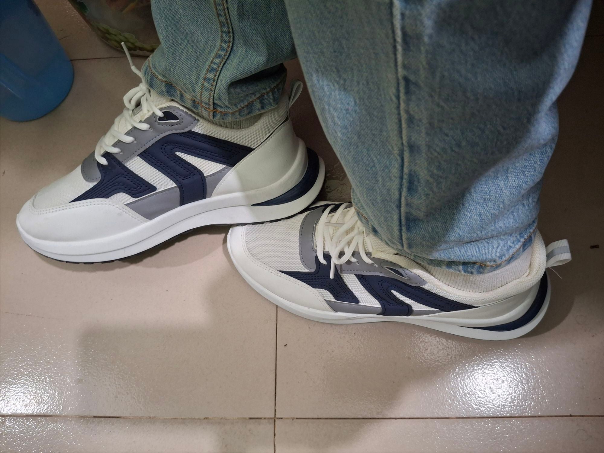 Picture of Summer new sneakers foreign trade wholesale trendy fashion casual shoes students soft sole comfortable low-top breathable forrest shoes