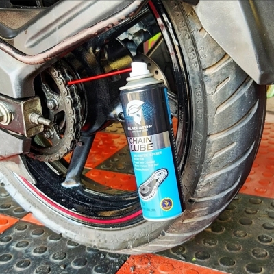 Picture of Chain lube for Bike ( Gladiator ) 220 ml/ Alternative Biker Point