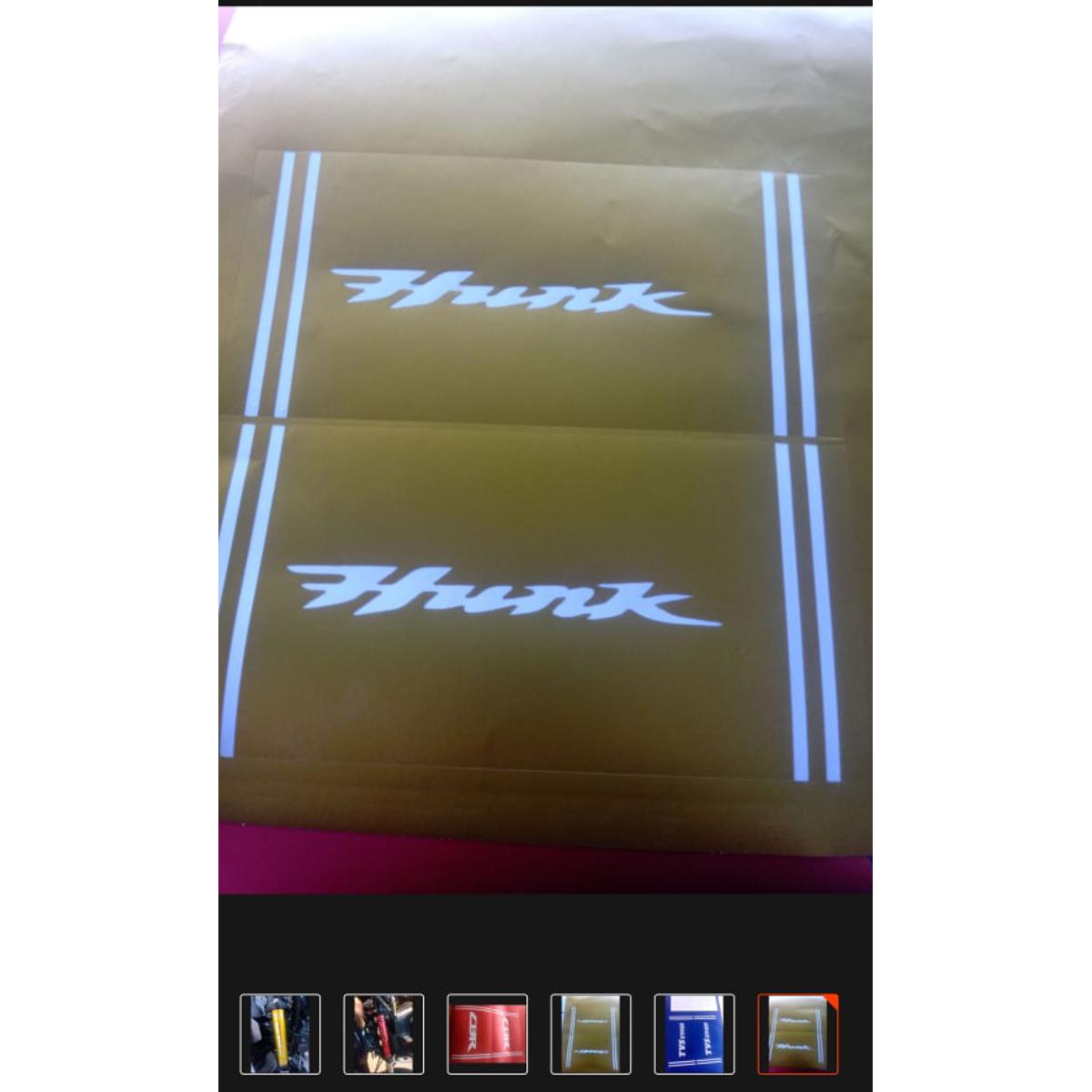 Picture of Suspension sticker hunk -Gold