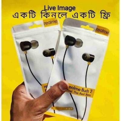 Picture of Relme Buds Wired Earphones with Mic Buds Wired Earphones Fell Real Bass with Mic Multicolor