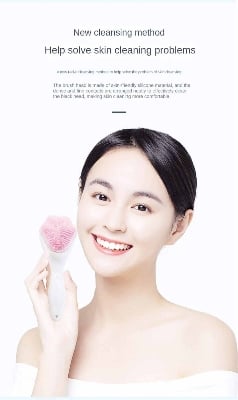 Picture of Face Scrubber Brush Silicone Facial Cleansing Brush Face Wash Brush (Pack of 1) Multicolor