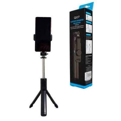Picture of Q07 100 (cm) Bluetooth Integrated Selfie Stick with Bluetooth Remote Control-Black