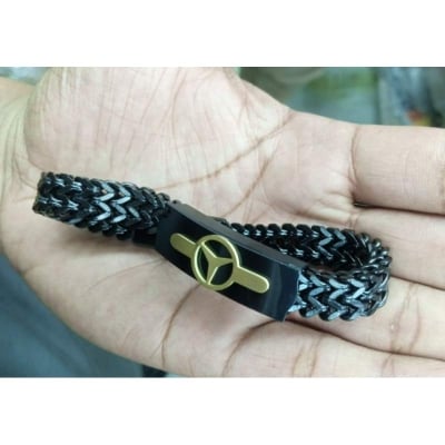 Picture of Premium Man's Stylish Bracelet vairal ss steel bracelet for smart boys and fashion item