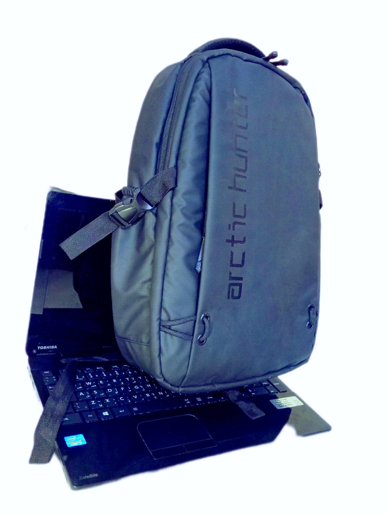 Picture of New Classic ARCTIC HUNTER Outdoor Climbing Backpack for Men , - Black