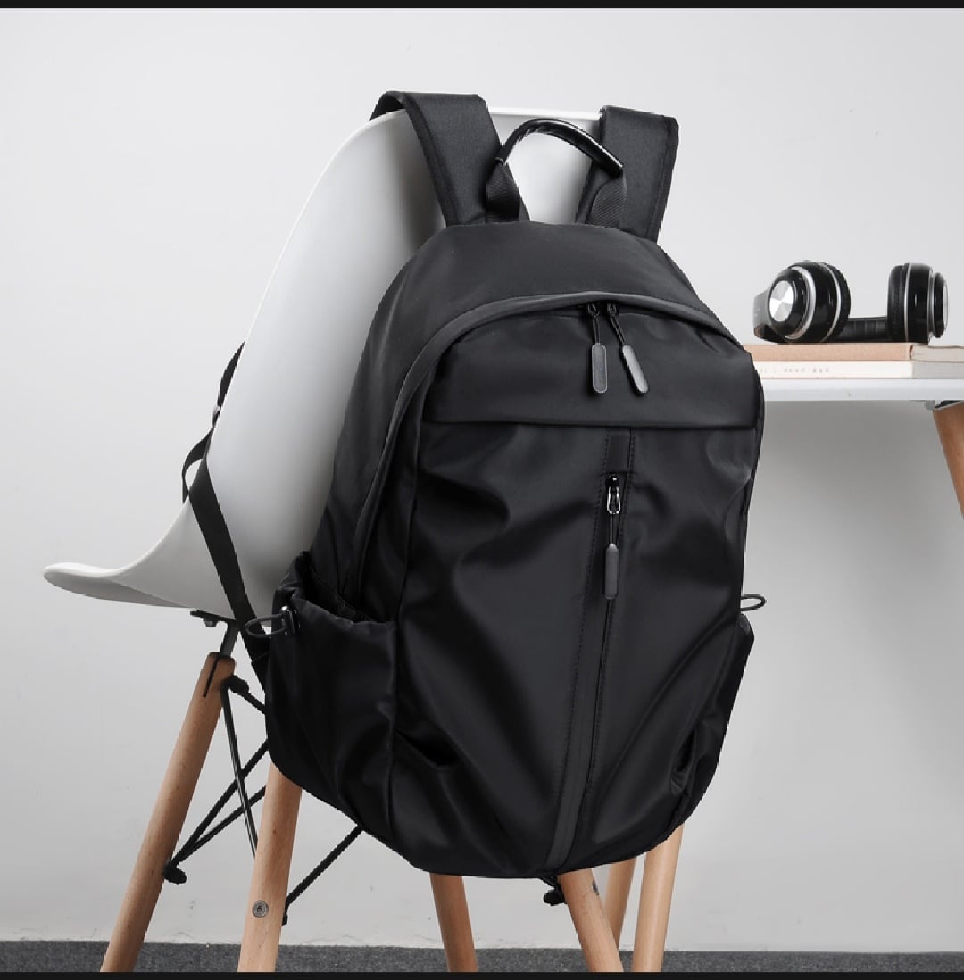 Picture of Most Popular High Huality backpack . ল্যাপটপ ব্যাকপ্যাক 15.6 ইঞ্চি, usb পোর্ট সহ চুরি থেকে বাঁচানোর ল্যাপটপ ব্যাকপ্যাক, বিজনেস ব্যাকপ্যাক কাজ ট্র্যাভেল স্কুল ব্যাকপ্যাক - Black