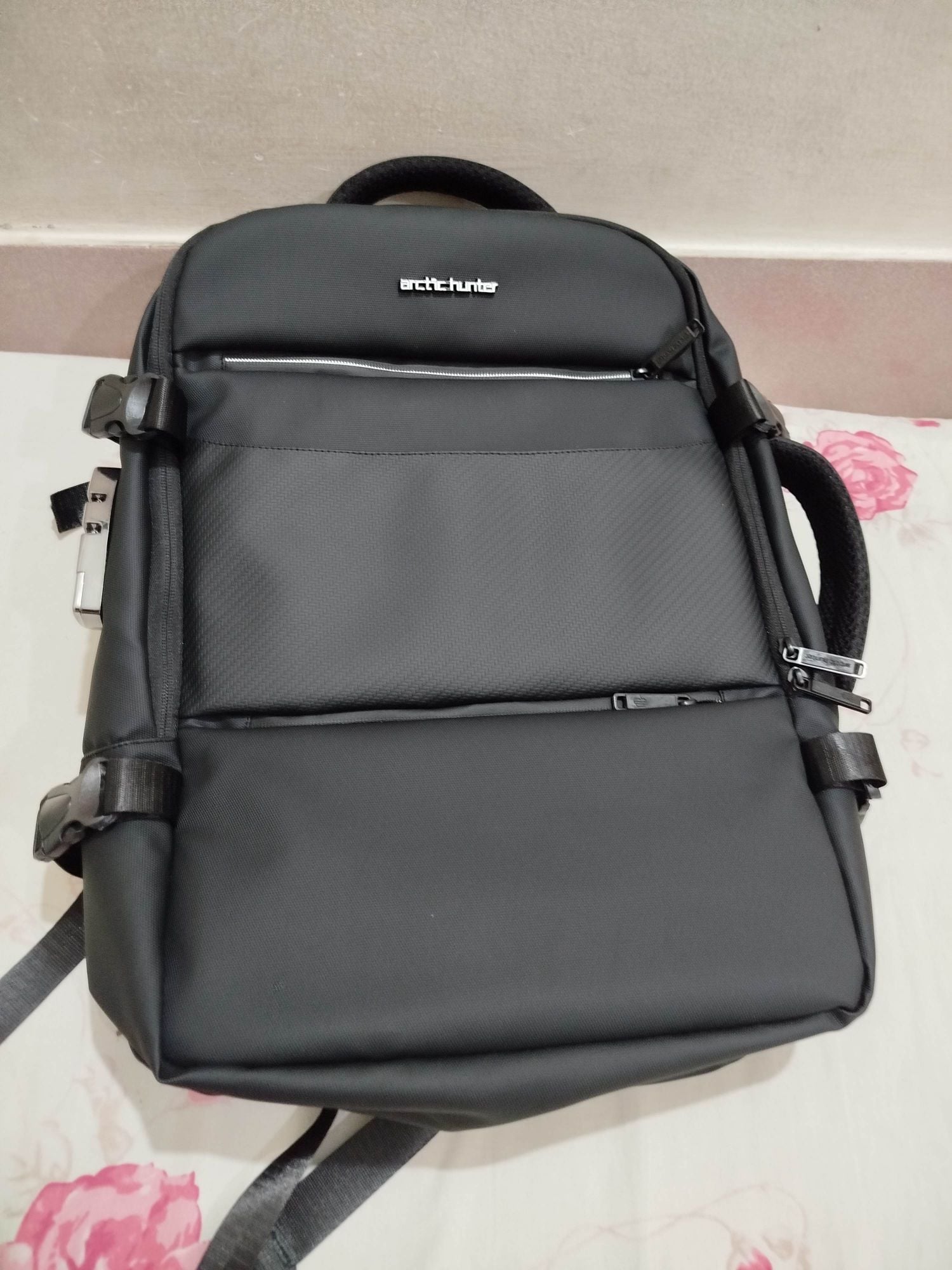 Picture of Arctic Hunter Pro 18.5″ Multilayer Travel & Suitcase BackPack Multilayer & Suitcase BackPack