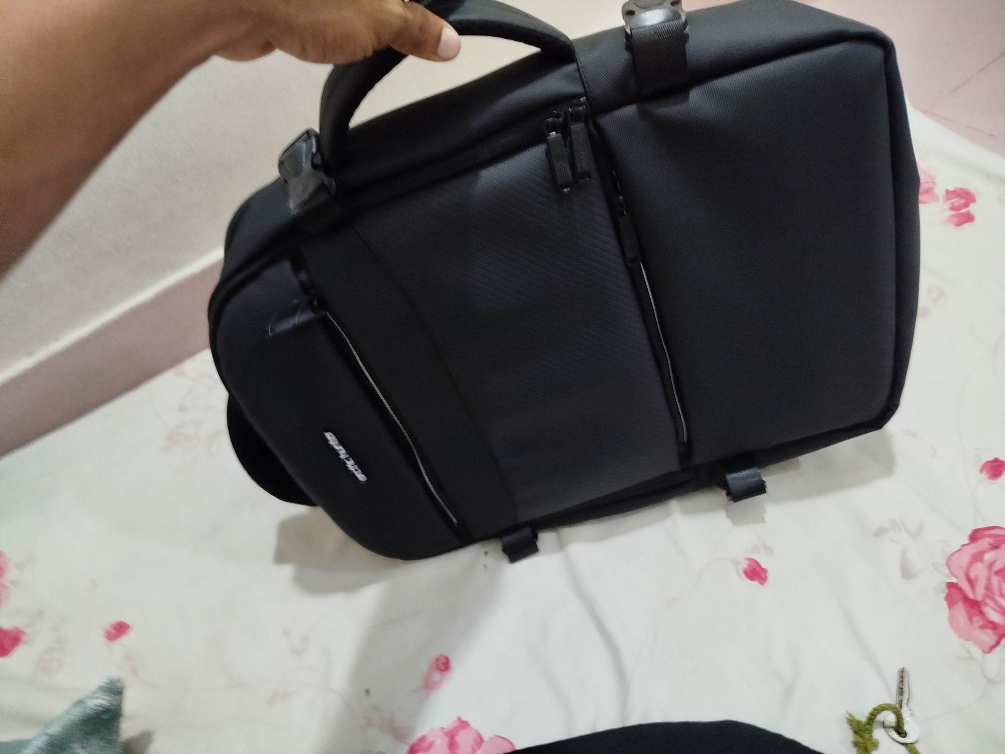 Picture of Arctic Hunter Pro 18.5″ Multilayer Travel & Suitcase BackPack Multilayer & Suitcase BackPack